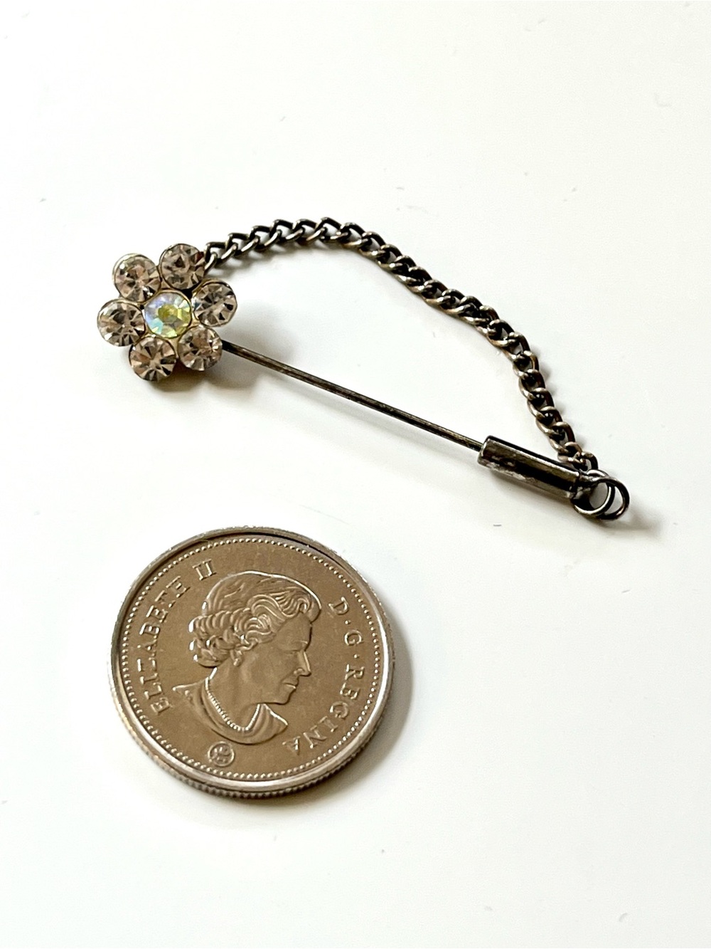 Vintage Rhinestone Modesty Pin - Picture 8 of 9